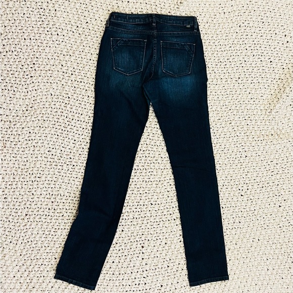 GORGEOUS JAG JEANS | Low Rise Slim Leg - Size 2 - Picture 3 of 6